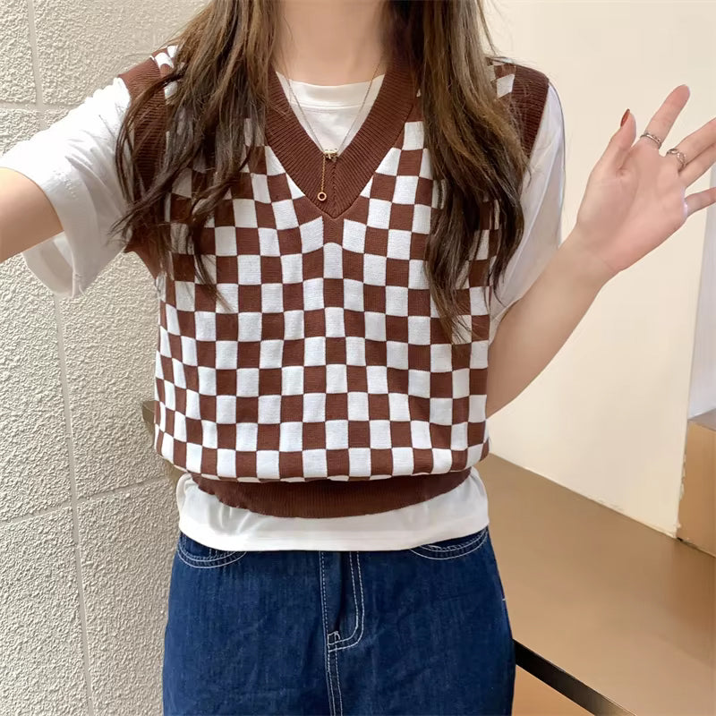 V-Neck Plaid Chess Knitted Vest Sweater