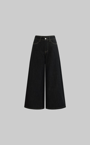 High-waisted Wide-leg Jeans