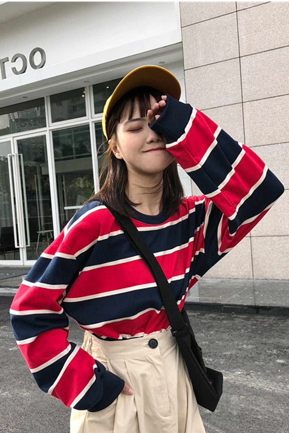 Long Sleeve O-Neck Striped Sweatshirt