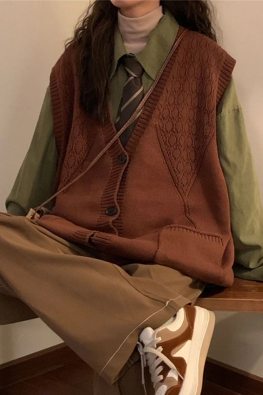 V-Neck Retro Style Sleeveless Vest Sweater
