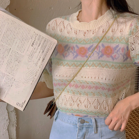 Short Sleeve Floral Pattern Knitted Shirt