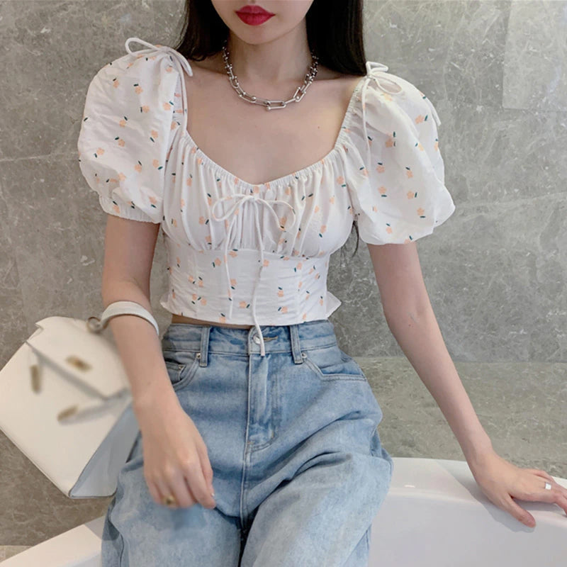 Cute Low Cute Exposed Floral Printed Crop Tops