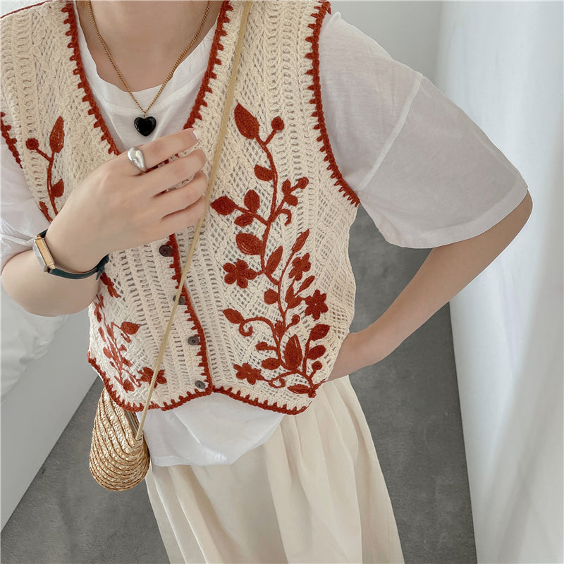 Floral Embroidered Elegant Knitted Vest Sweater