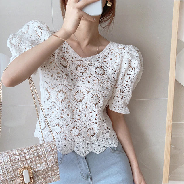 Retro Perspective Puff Sleeve Short Sleeve Shirt