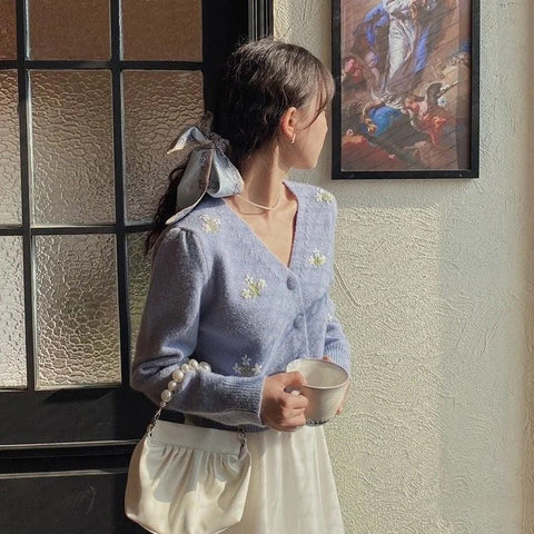 V Neck Floral Embroidered Knitted Cardigan Sweater