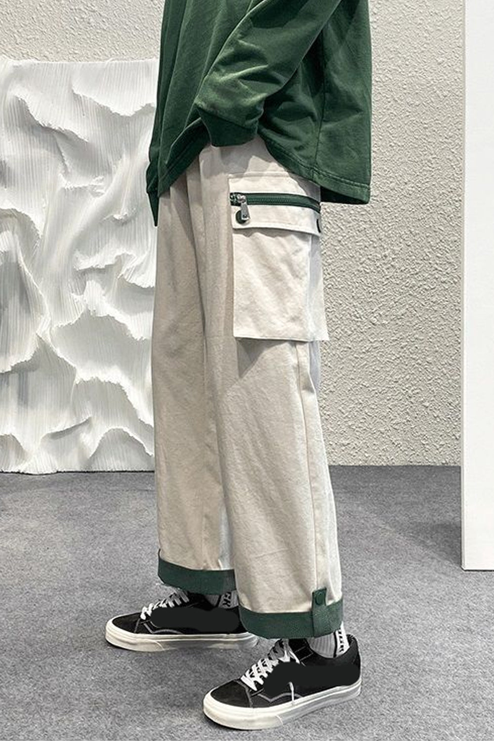 Loose Side Cargo Pockets Men Pants