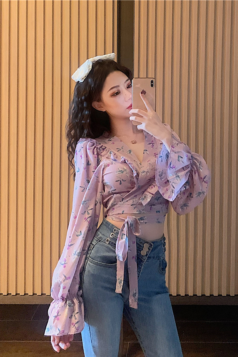 Blusa de gasa con volantes y estampado floral de manga larga 