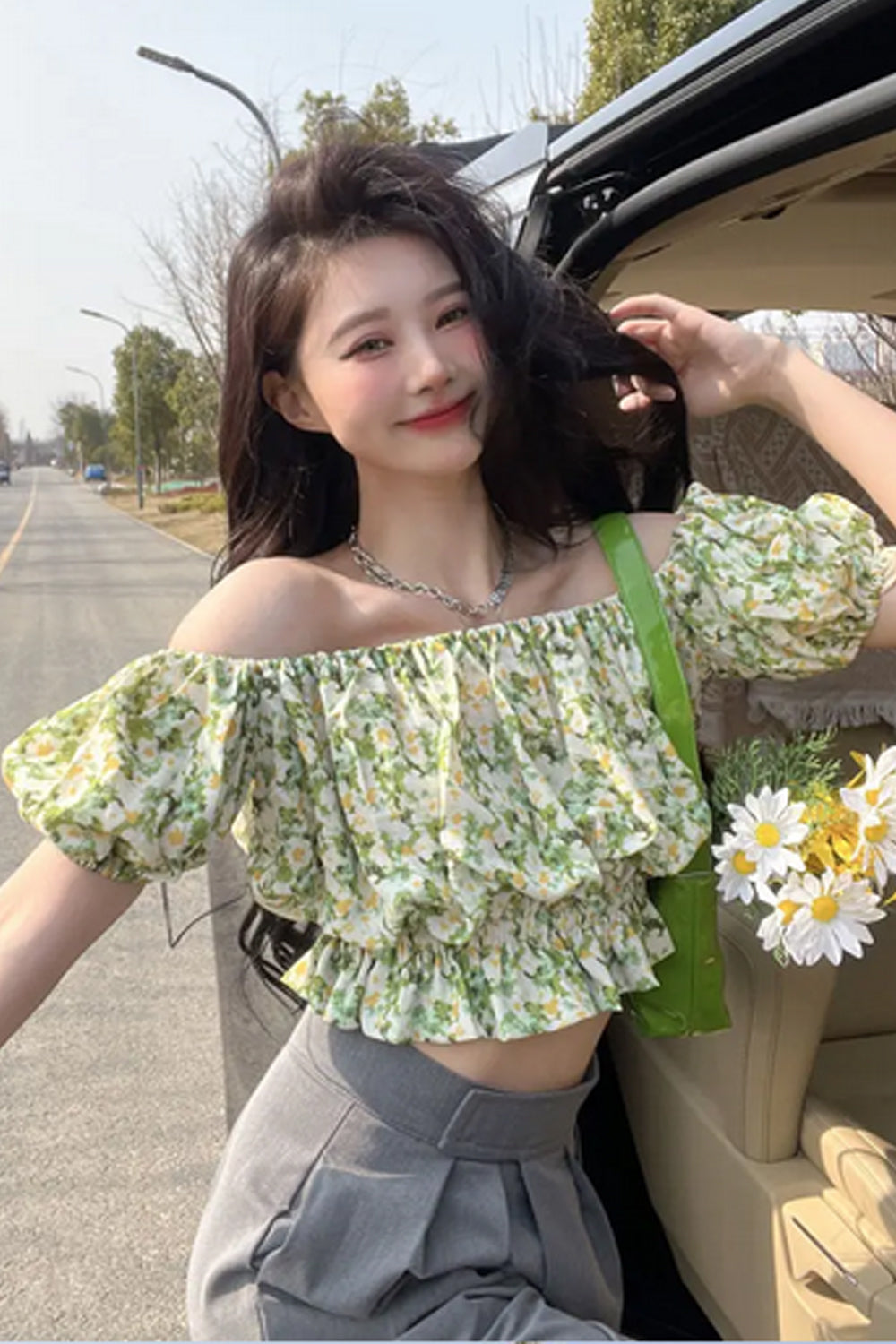 Off Shoulder Floral Pattern Strapless Slim Shirt