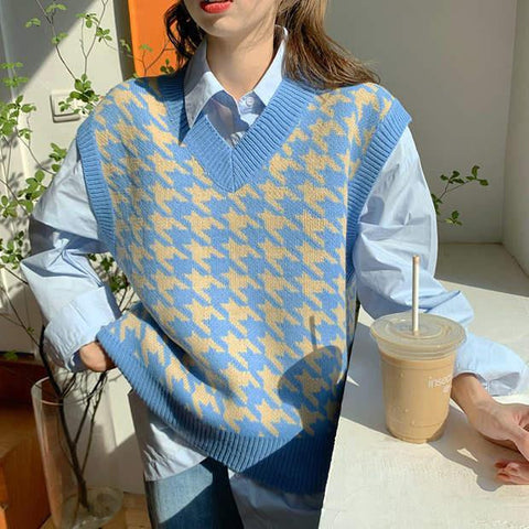 Casual Houndstooth Pattern Knitted Vest Sweater