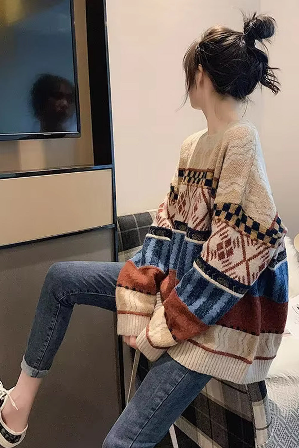 Long Sleeve Vintage Pattern Knitted Sweater