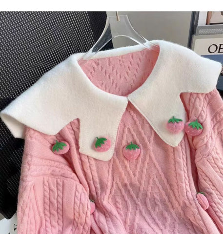 Loose Strawberry Pattern Peter Pan Collar Sweater