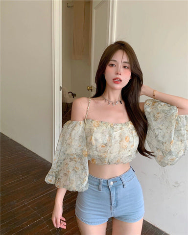 Sexy Bluse mit Blumenmuster und Puffärmeln 