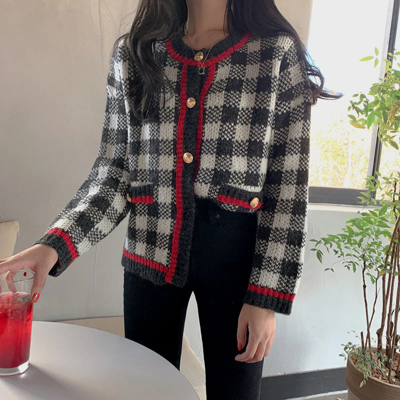 Black Plaid Knitted Cardigan