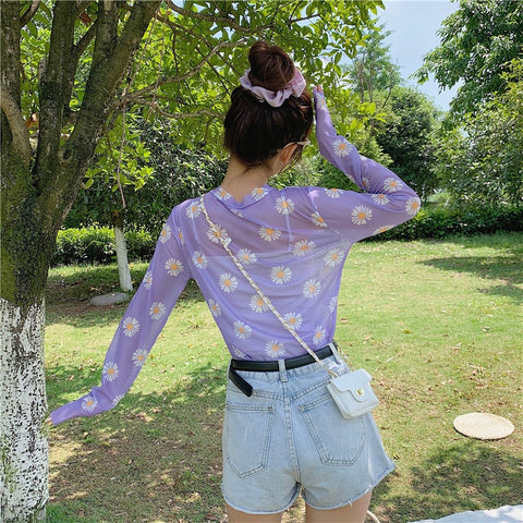 Camisa transparente sexy con cuello redondo y estampado de margaritas