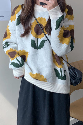 O-Neck Sun Flower Pattern Knitted Sweater