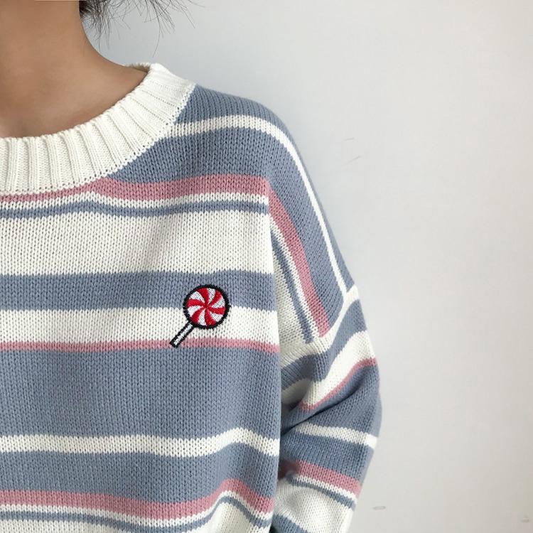 Pullover mit Kuchentaschenstickerei