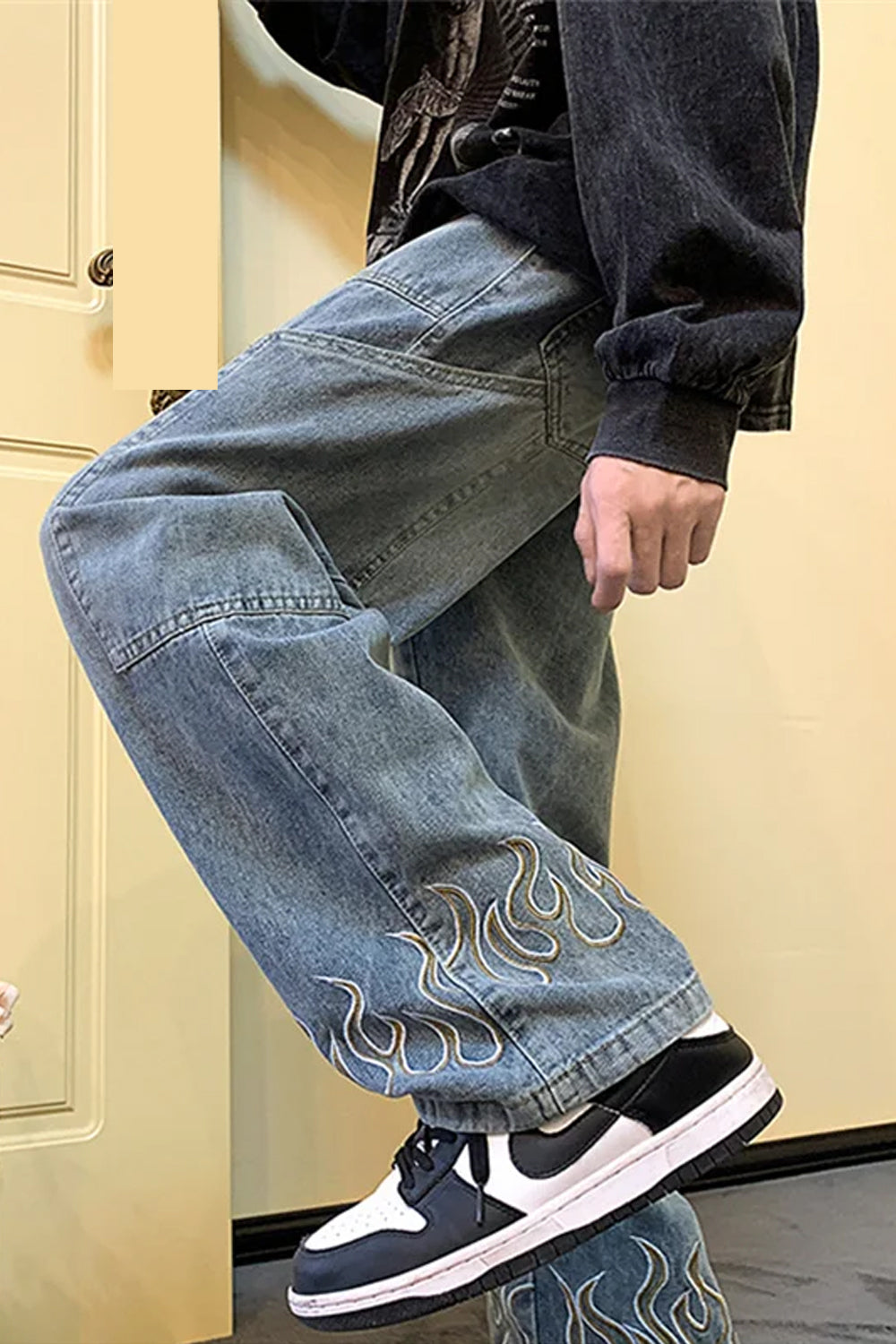 Lange Hip-Hop-Jeans mit Flammenmuster 