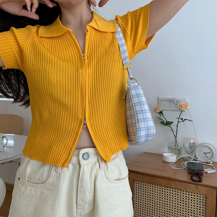 Short Sleeve Zipper Knitted Slim Shirt