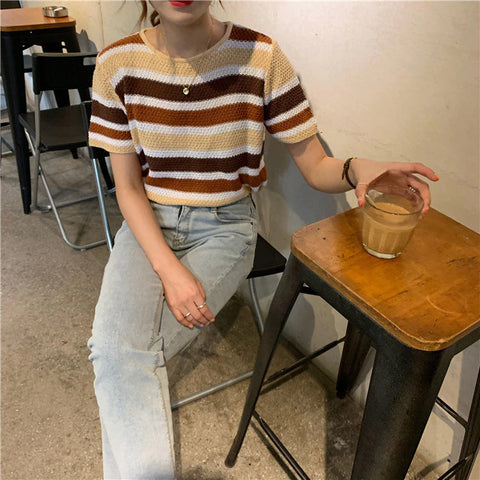 Vintage Striped Color O-Neck Knitted Shirt