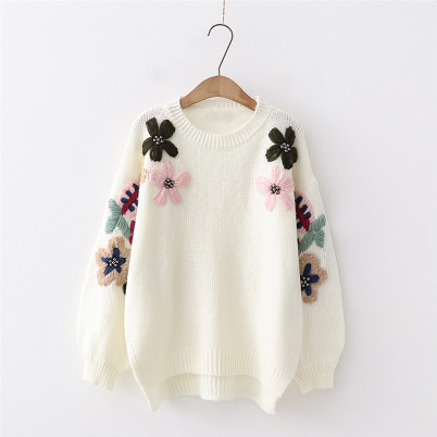 Eleganter Strickpullover mit Blumenstickerei 