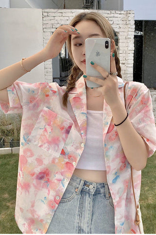 Blusa con estampado de pintura artística rosa