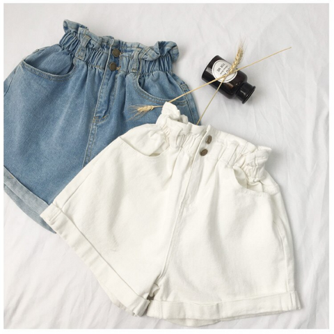 Elastische Denim-Shorts mit hoher Taille 