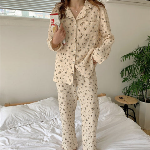 2-teiliges Pyjama-Set mit Blumenmuster 