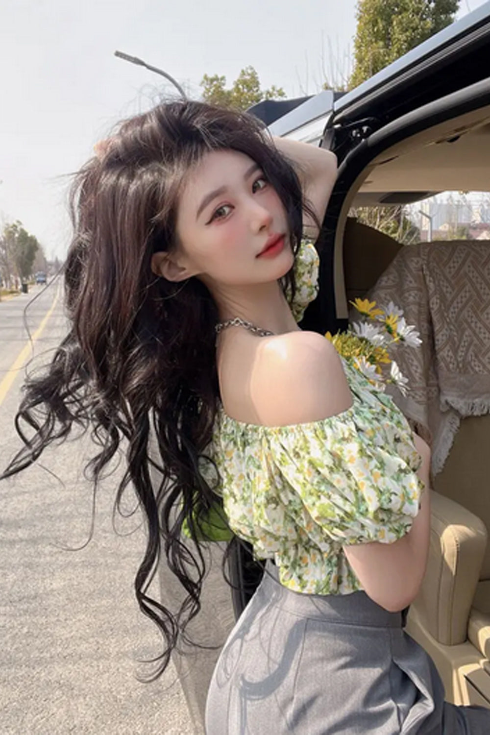 Off Shoulder Floral Pattern Strapless Slim Shirt