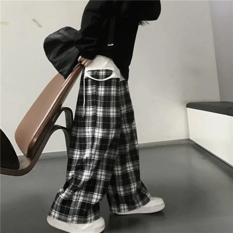 Loose Wide Leg Black And White Plaid Pants
