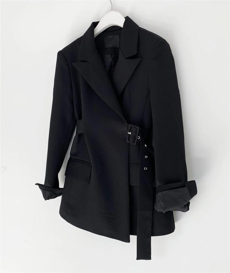 Elegant Solid Jacket With Belt