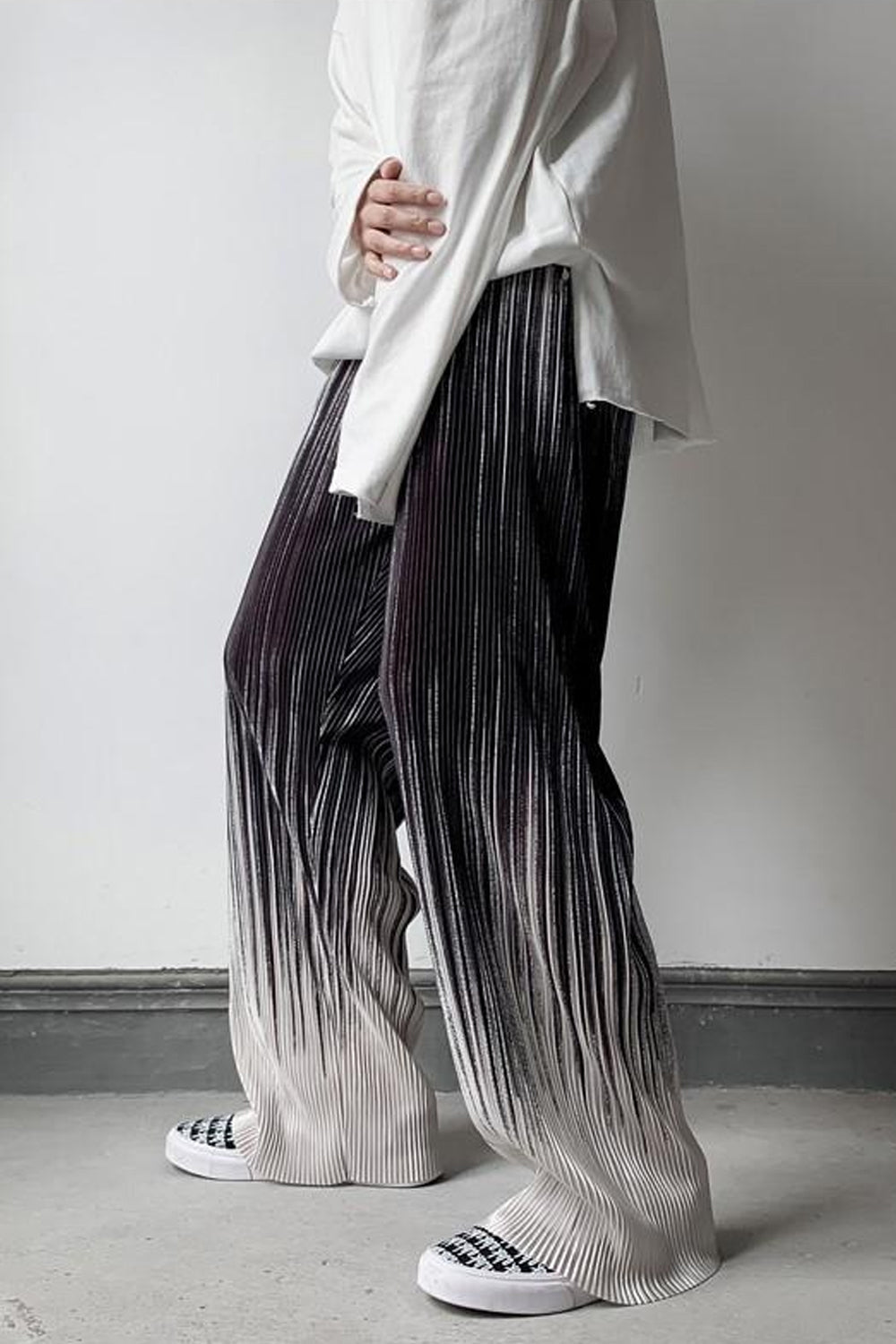Loose Tie Dye Pleated Men Pants