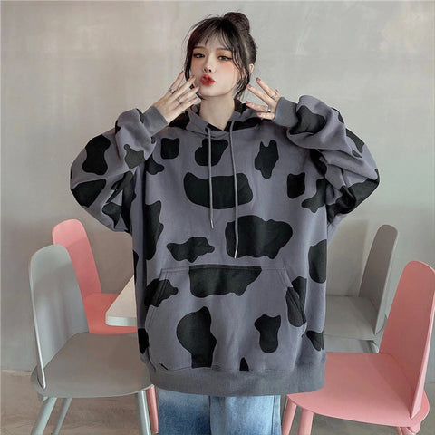 Sudadera con capucha estampada con estampado de vaca