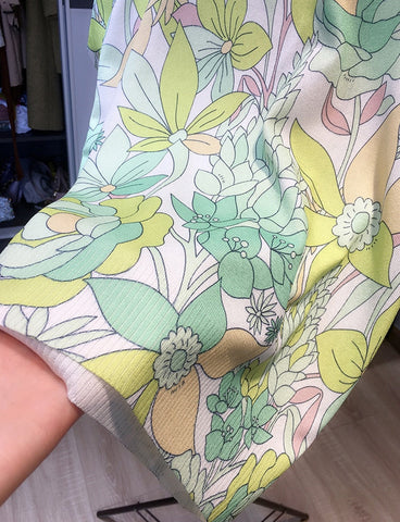 Flower Printed Knitted O-Neck Shirt