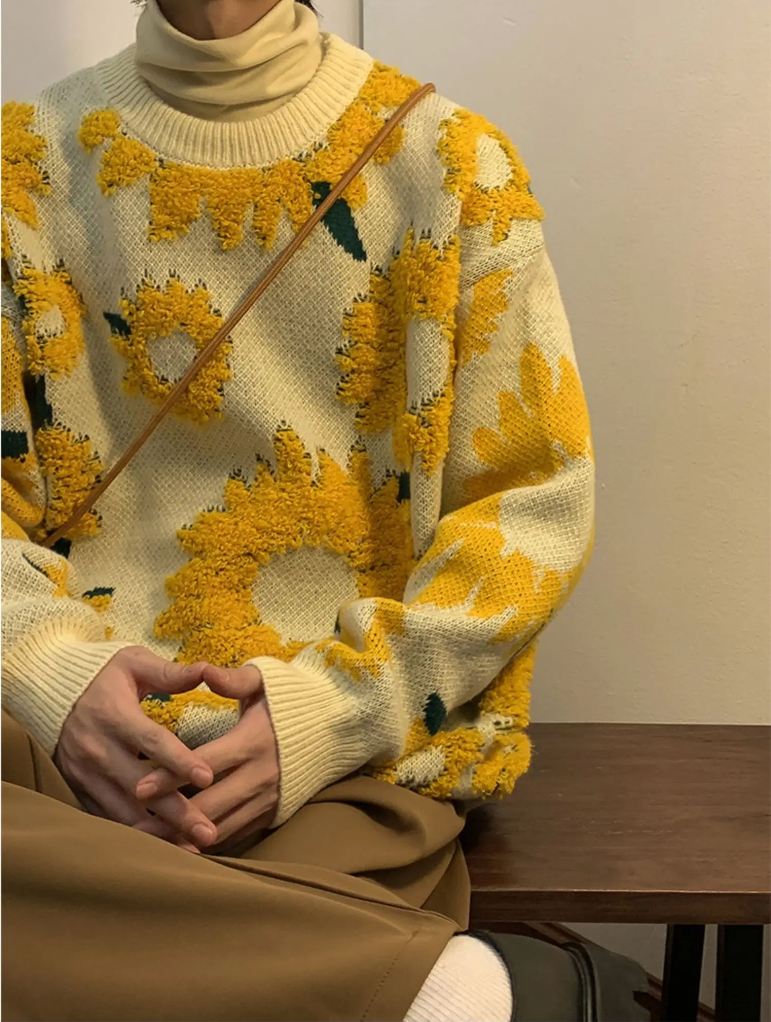 O-Neck Sunflower Pattern Warm Sweater