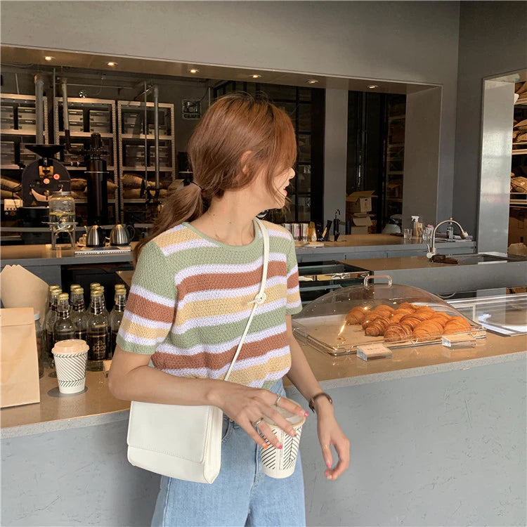 Vintage Striped Color O-Neck Knitted Shirt