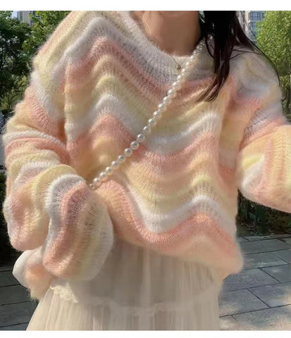 Long Sleeve O-Neck Knitted Wave Striped Sweater