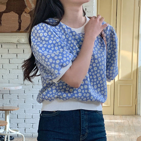 Daisy Printed Puff Sleeve Slim Shirt