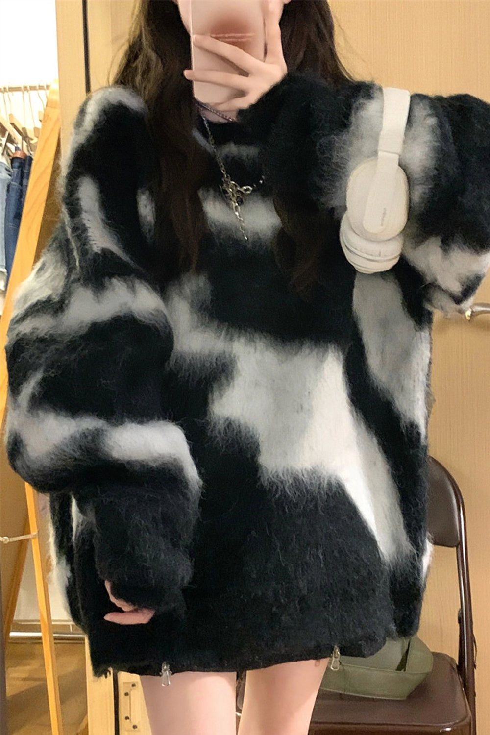 Loose Striped O-Neck Sweater