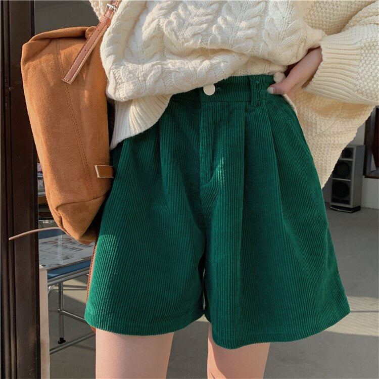 Lässige Cord-Shorts mit hoher Taille 