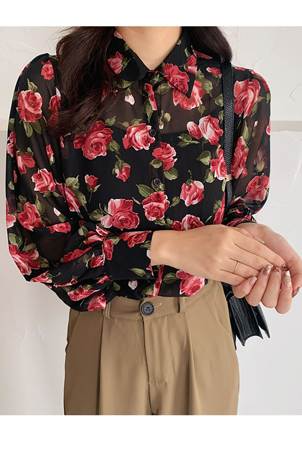 Blusa de gasa con estampado de flores