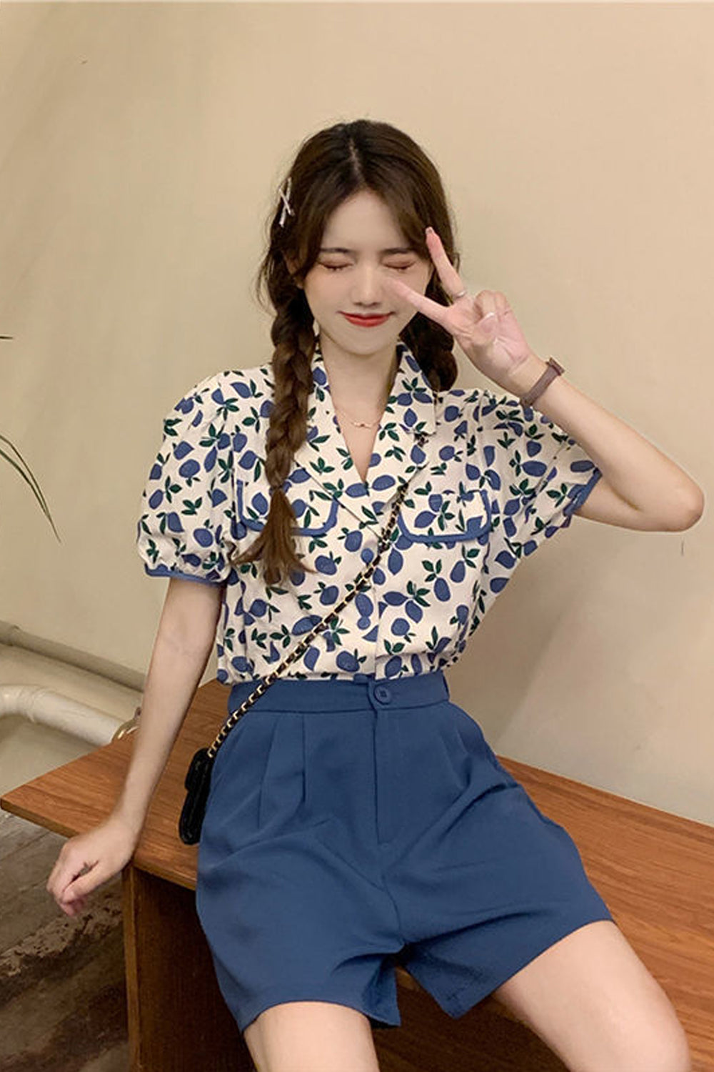 Bluse mit Puffärmeln und Vintage-Blumenmuster 