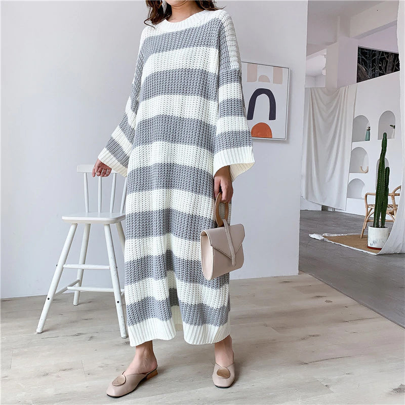 Loose Long Striped Crew Neck Knitted Dress
