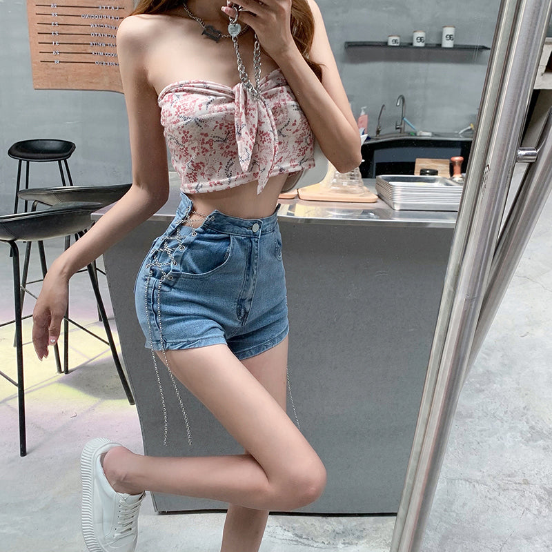 Sexy Denim-Shorts mit hoher Taille und Spitzenkette 