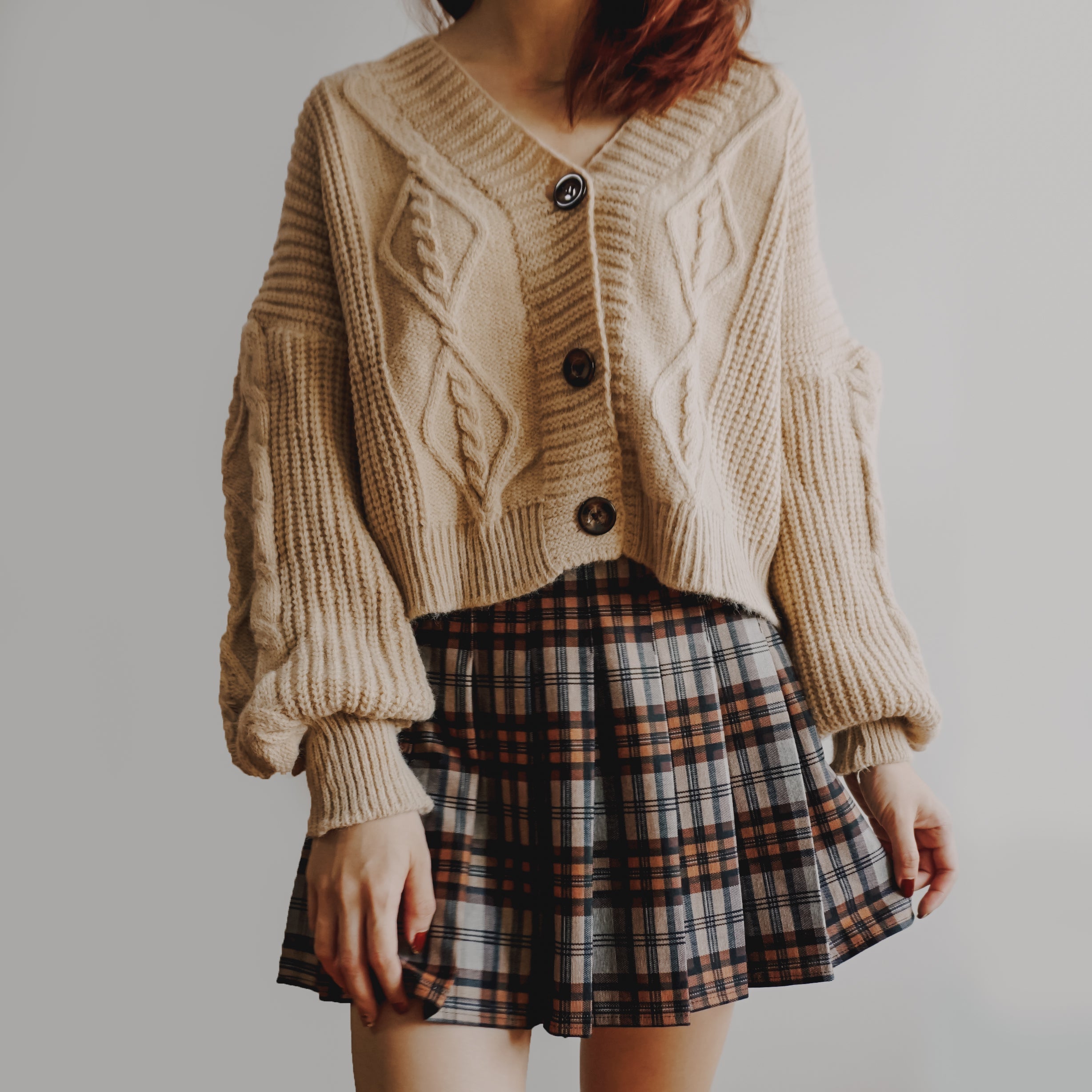 Cropped Cable Knit Cardigan