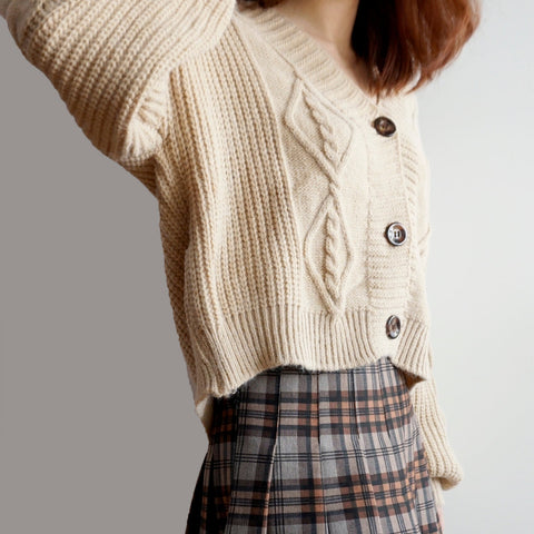 Cropped Cable Knit Cardigan