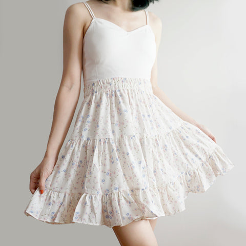 Gestufter Rock mit Blümchenmuster