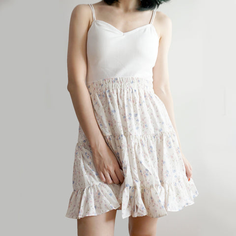 Gestufter Rock mit Blümchenmuster