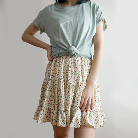 Gestufter Rock mit Blümchenmuster