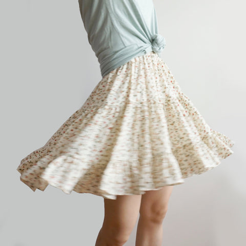 Gestufter Rock mit Blümchenmuster