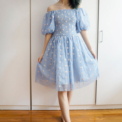 Puff Sleeve Daisy Dress